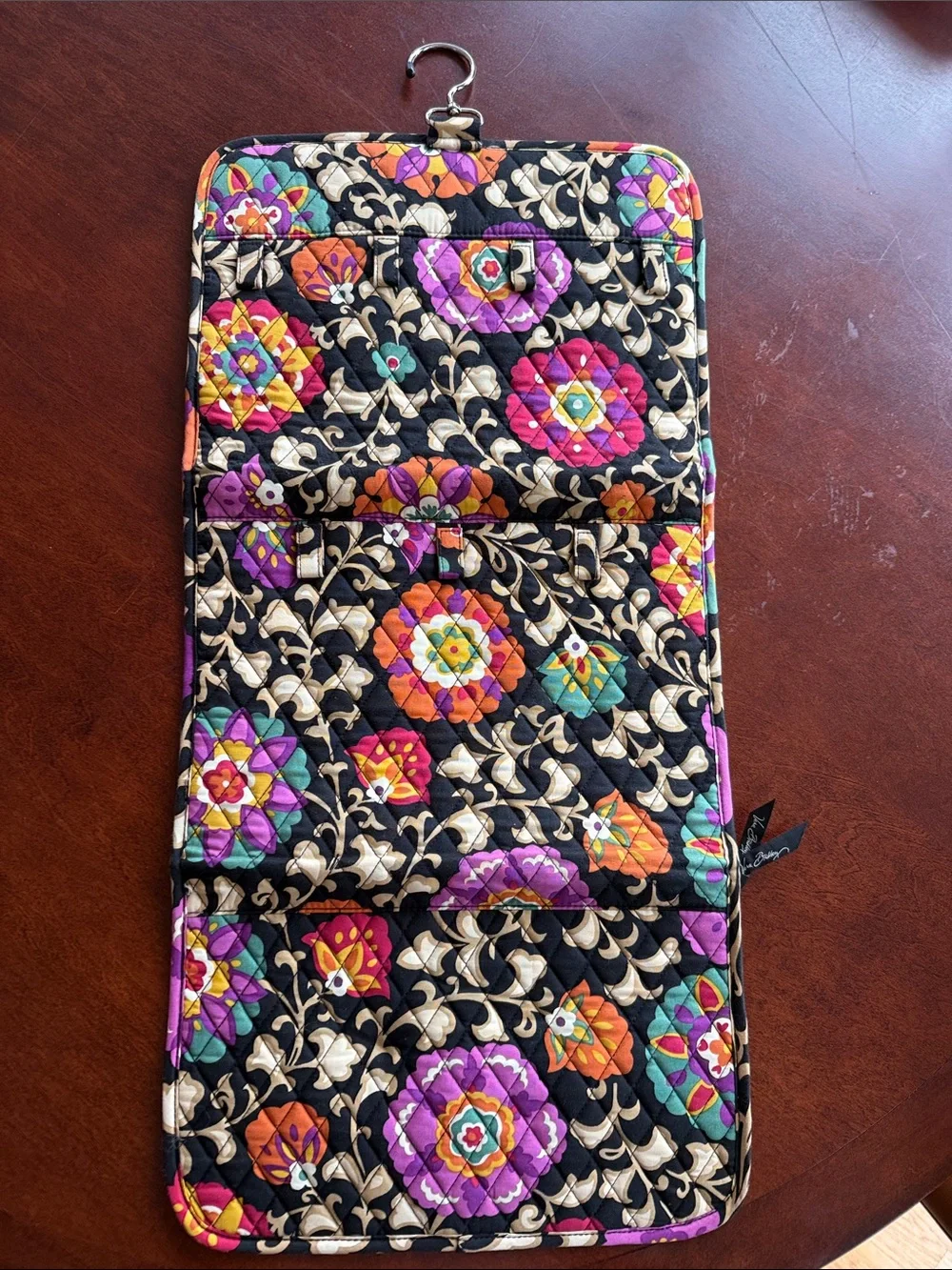 VERA BRADLEY Keep it up hanging travel organizer RETIRED Suzani pattern